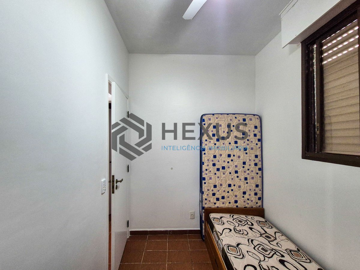 Foto 12 de Apartamento com varanda vista mar e lazer a 1 quadra da praia nas Pitangueiras, Guarujá