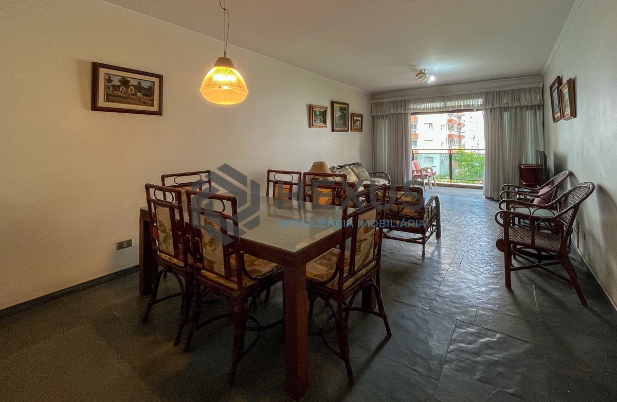 Foto 2 de Apartamento com varanda e 2 vagas à venda, Pitangueiras, Guarujá, SP