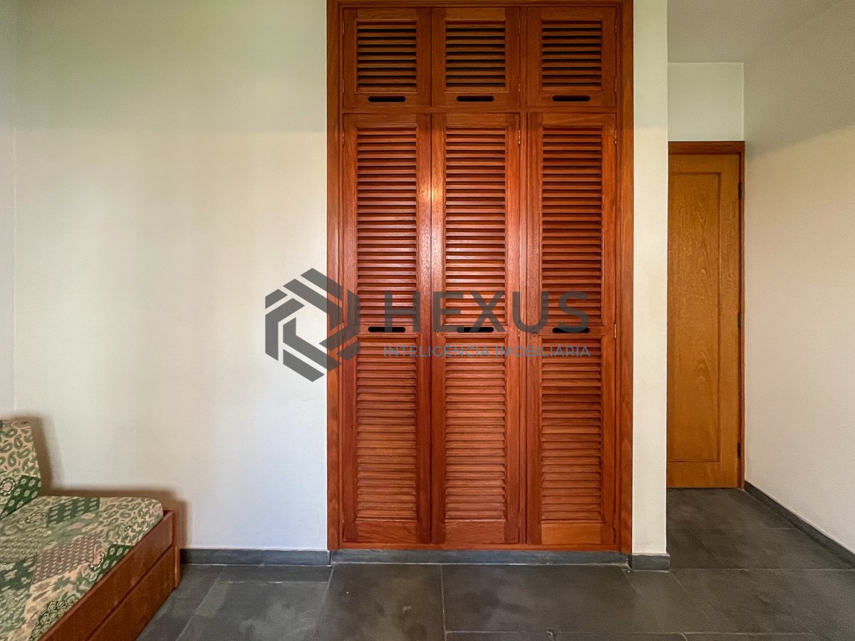 Foto 17 de Apartamento com varanda e 2 vagas à venda, Pitangueiras, Guarujá, SP