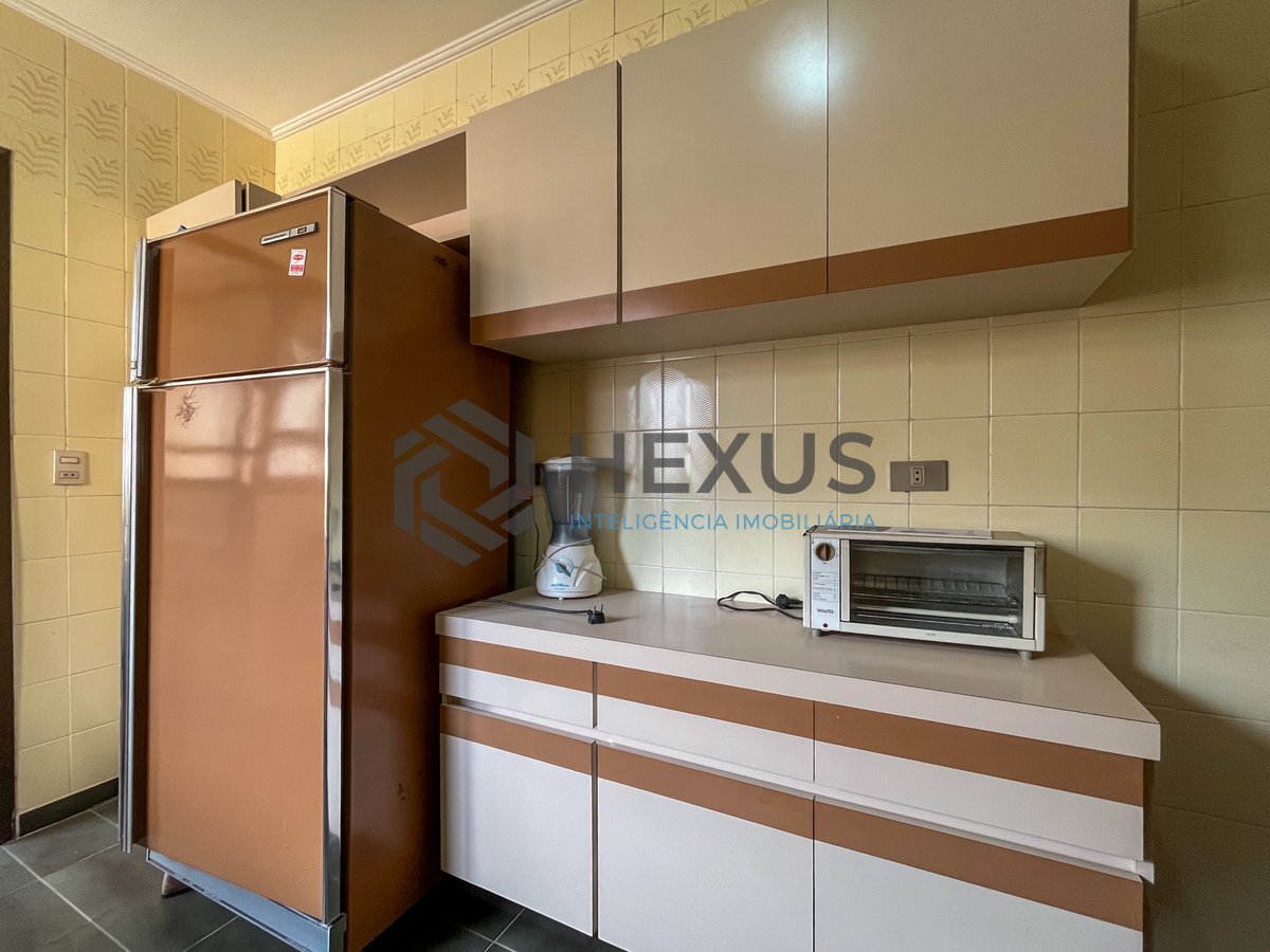 Foto 33 de Apartamento com varanda e 2 vagas à venda, Pitangueiras, Guarujá, SP