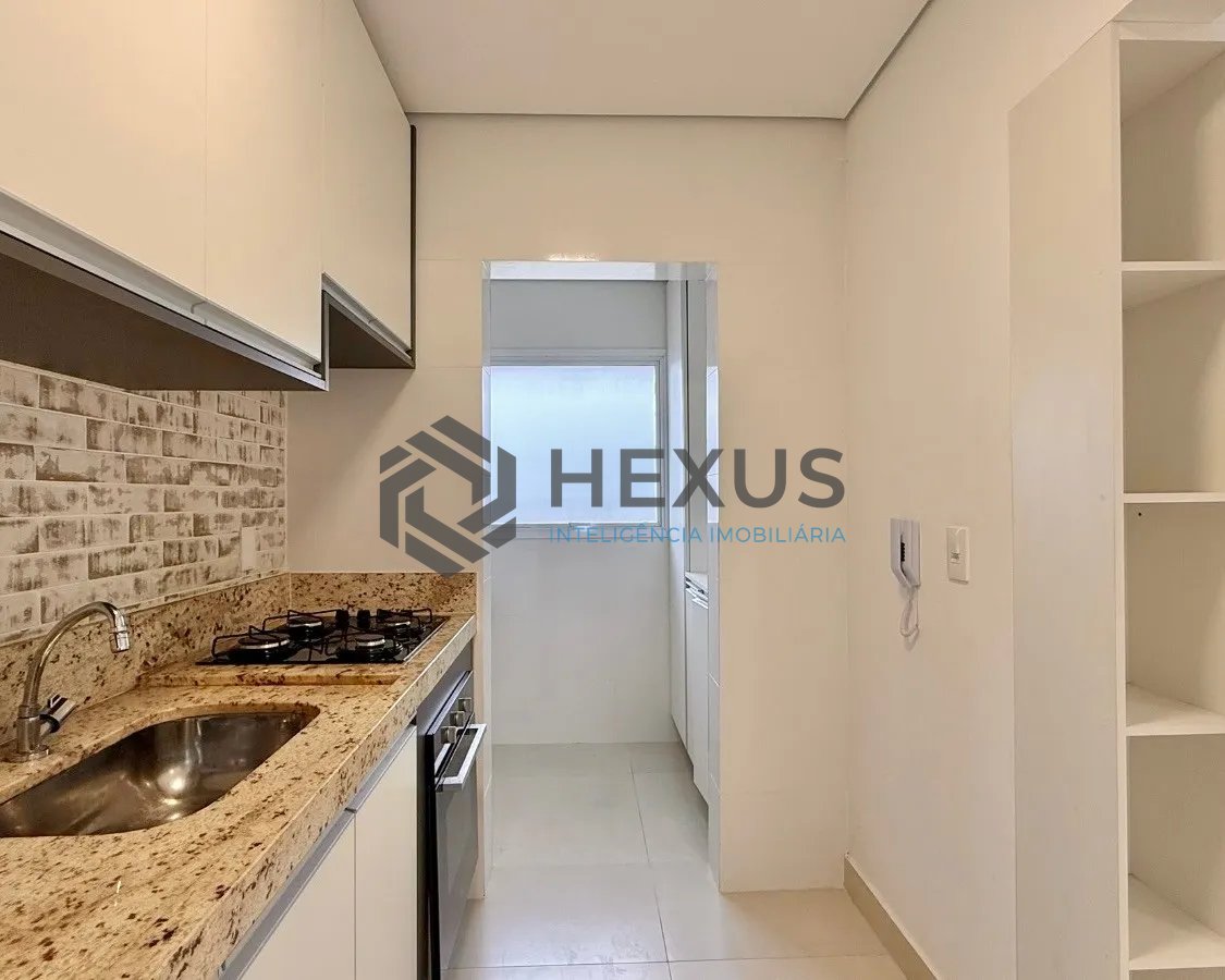 Foto 13 de Apartamento com varanda gourmet vista mar e lazer a 350m da praia na Enseada, Guarujá