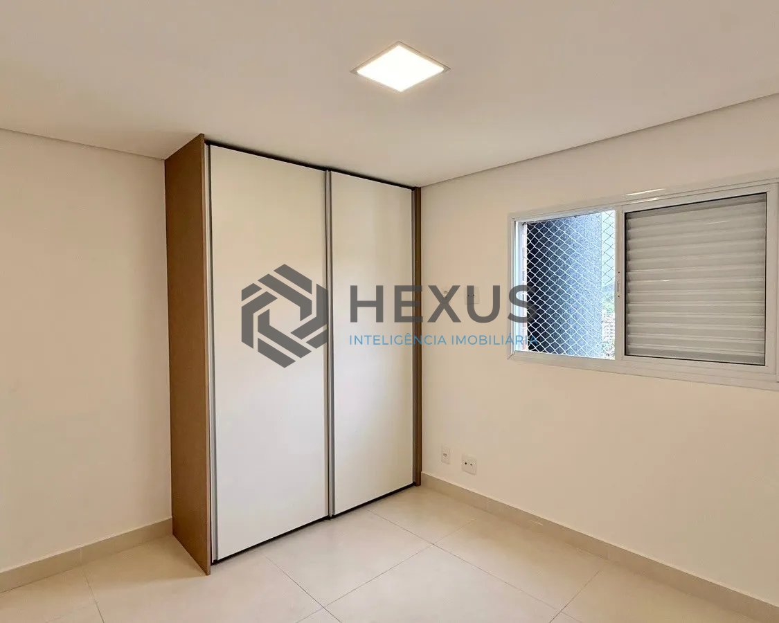 Foto 15 de Apartamento com varanda gourmet vista mar e lazer a 350m da praia na Enseada, Guarujá