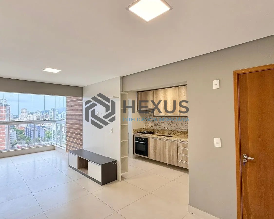 Foto 10 de Apartamento com varanda gourmet vista mar e lazer a 350m da praia na Enseada, Guarujá