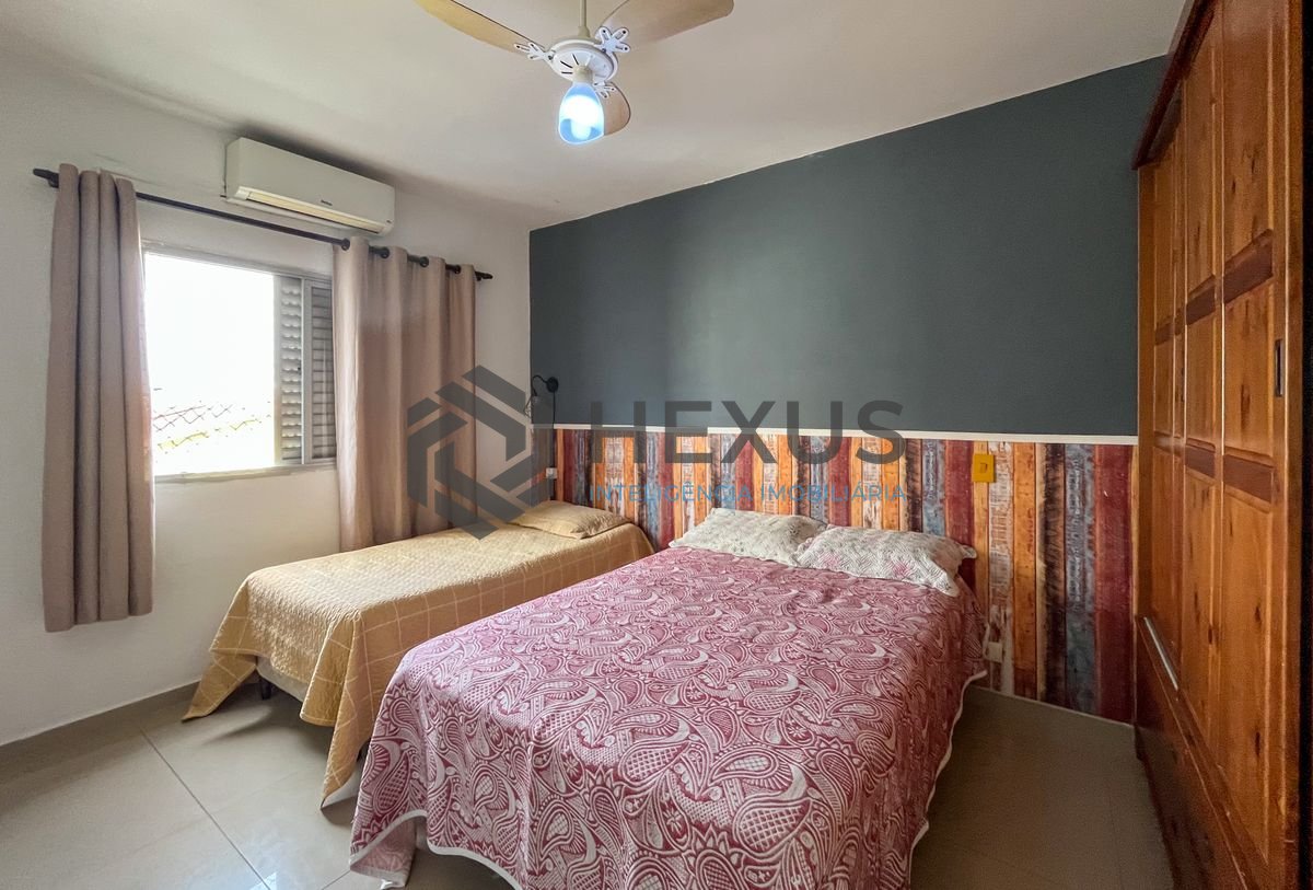 Foto 7 de Apartamento a 300m da praia na Enseada, Guarujá