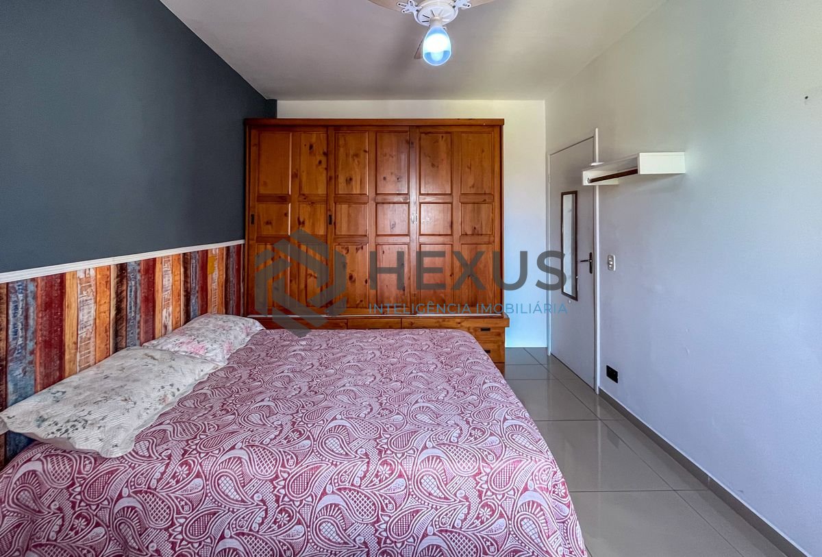 Foto 10 de Apartamento a 300m da praia na Enseada, Guarujá