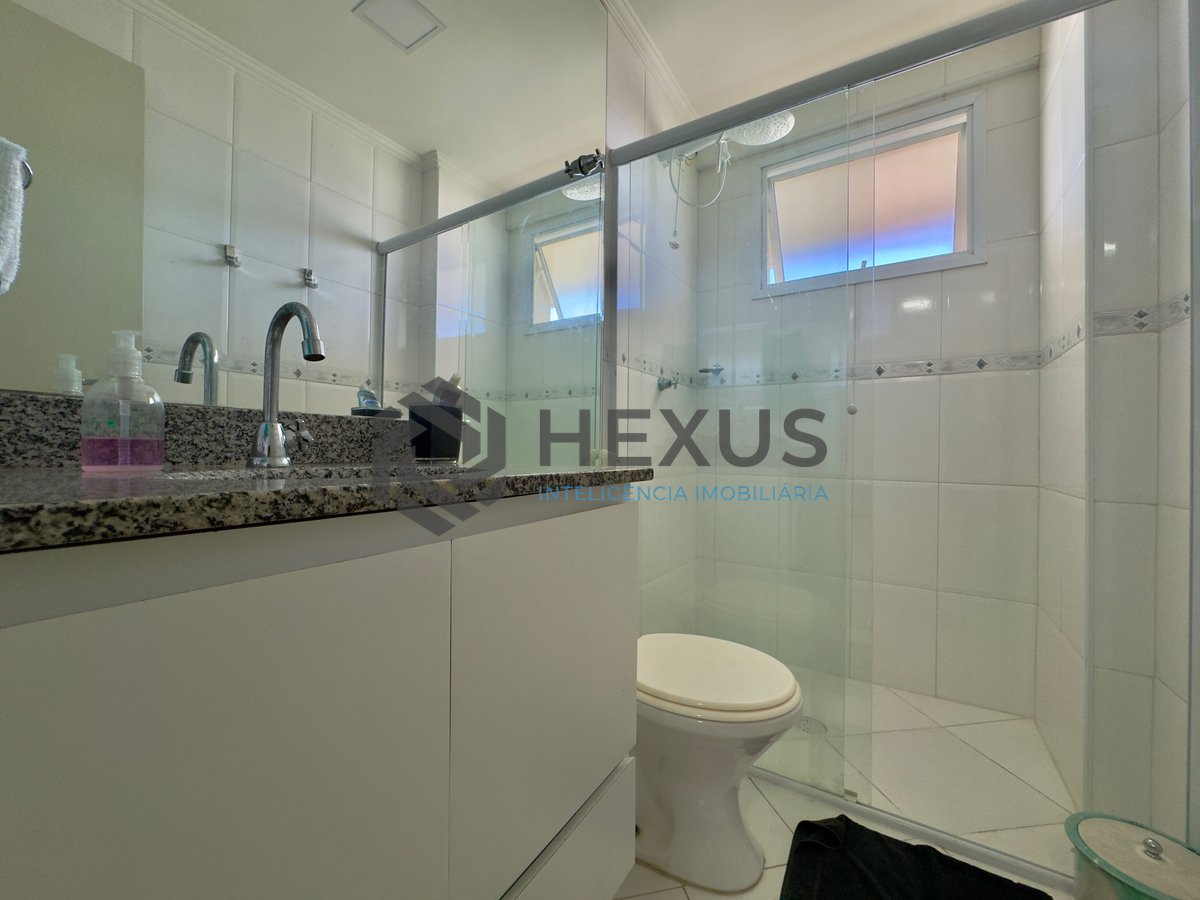 Foto 19 de Apartamento com varanda gourmet vista mar e lazer na beira mar da praia no Tombo, Guarujá