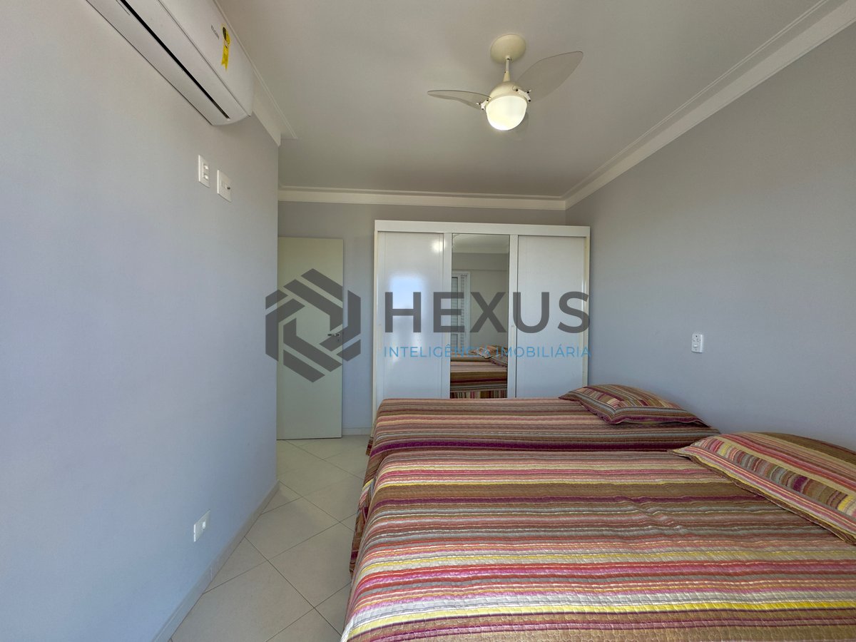 Foto 20 de Apartamento com varanda gourmet vista mar e lazer na beira mar da praia no Tombo, Guarujá