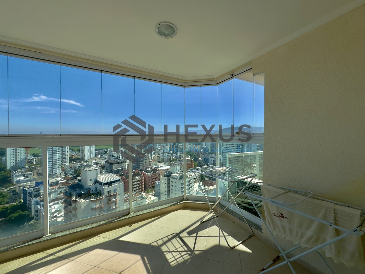 Foto 21 de Apartamento com varanda gourmet vista mar e lazer na beira mar da praia no Tombo, Guarujá