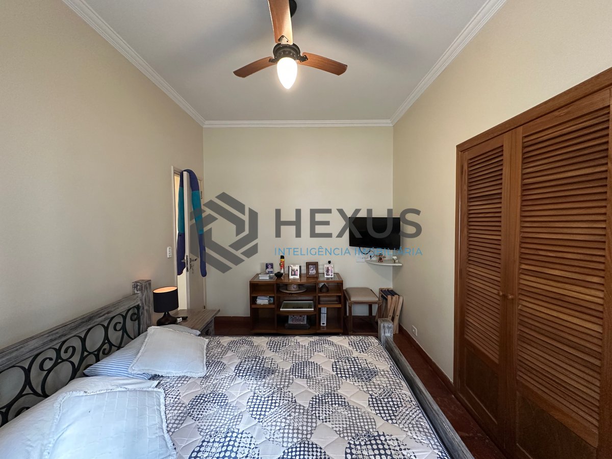 Foto 24 de Apartamento com varanda vista mar a 80m da praia nas Pitangueiras, Guarujá
