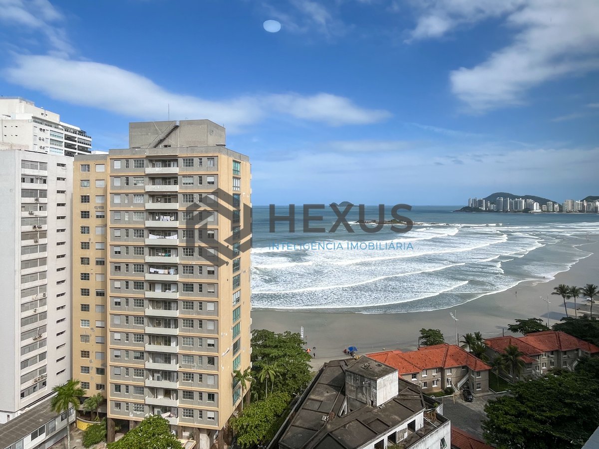 Foto 21 de Apartamento com varanda vista mar e lazer na beira mar da praia nas Pitangueiras, Guarujá