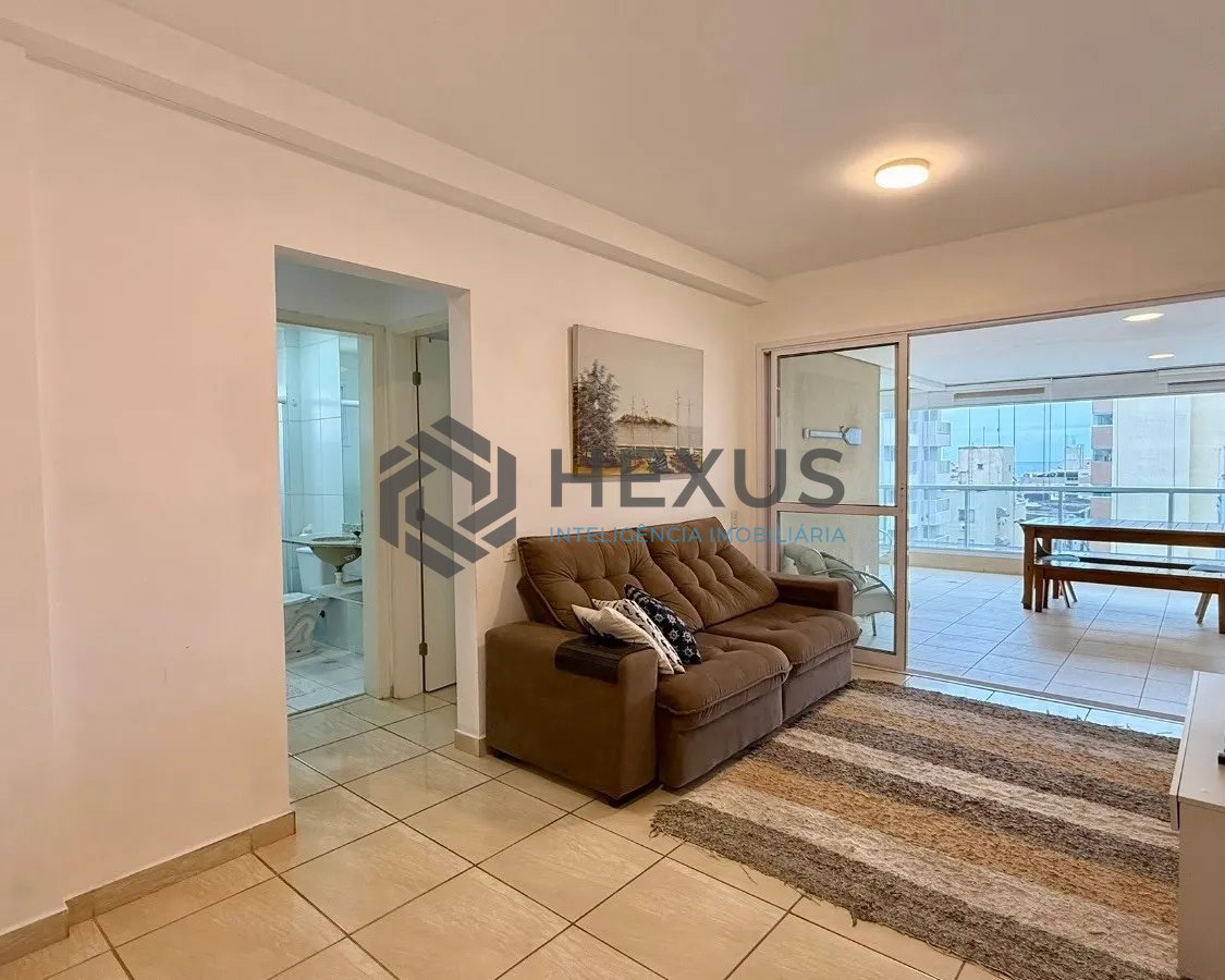 Foto 11 de Apartamento com varanda vista mar e lazer a 500m da praia na Enseada, Guarujá