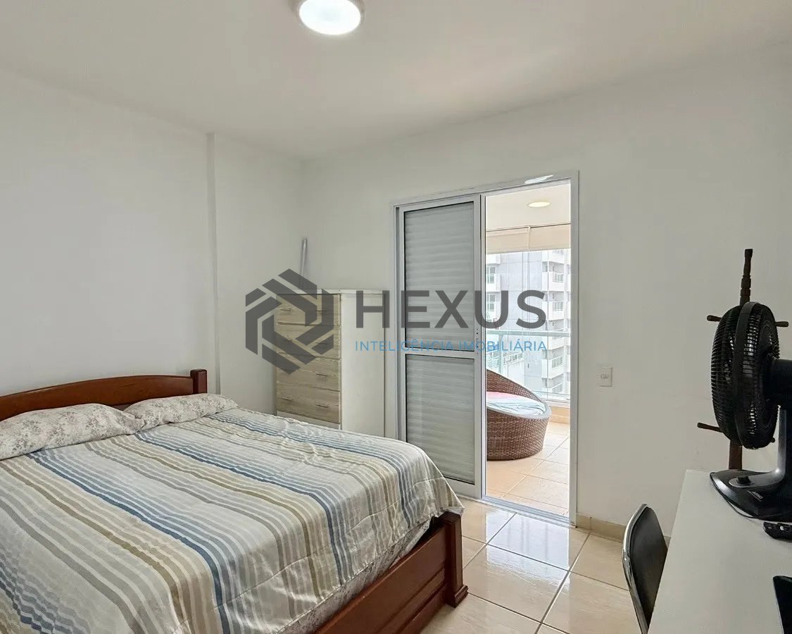 Foto 18 de Apartamento com varanda vista mar e lazer a 500m da praia na Enseada, Guarujá