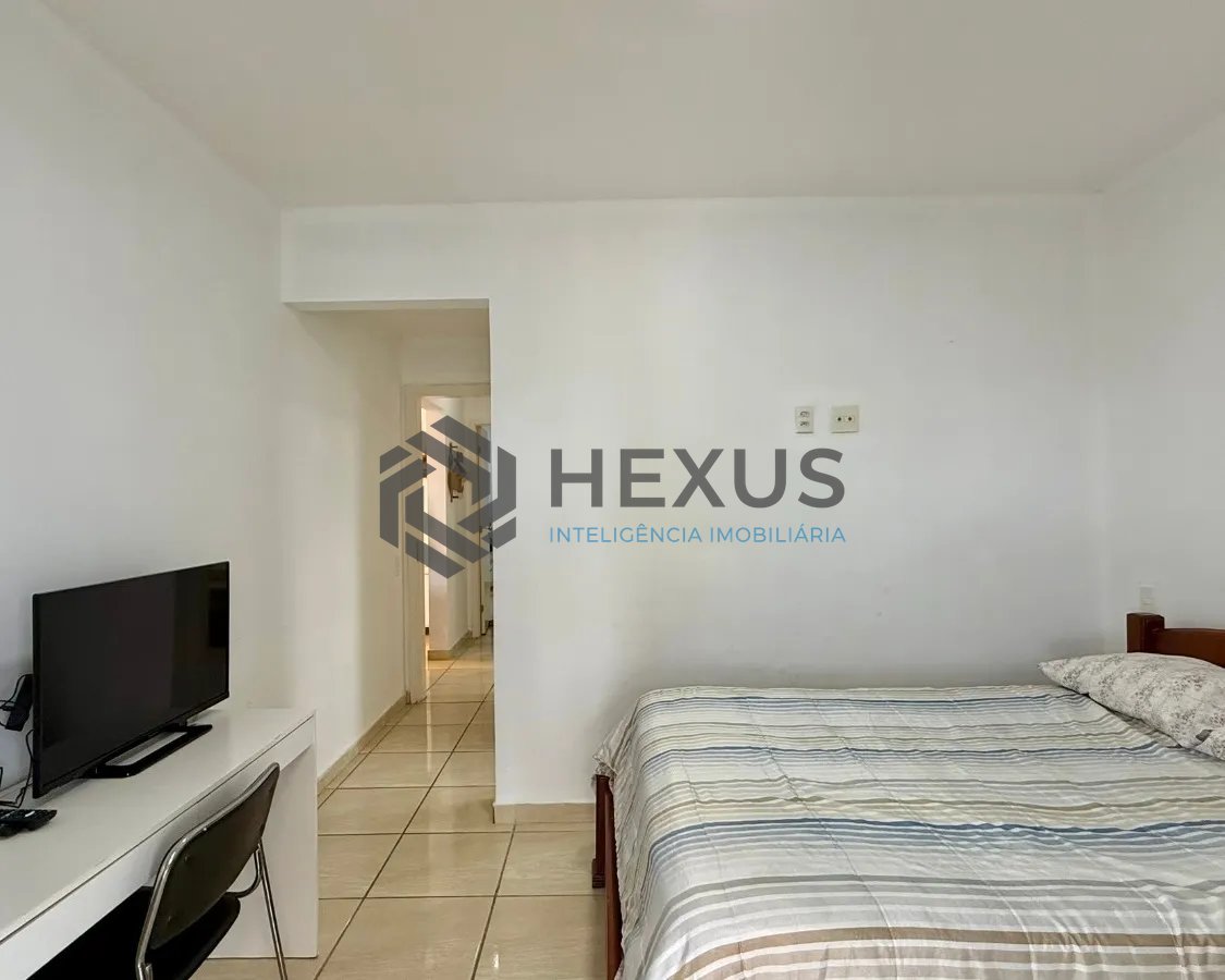 Foto 19 de Apartamento com varanda vista mar e lazer a 500m da praia na Enseada, Guarujá