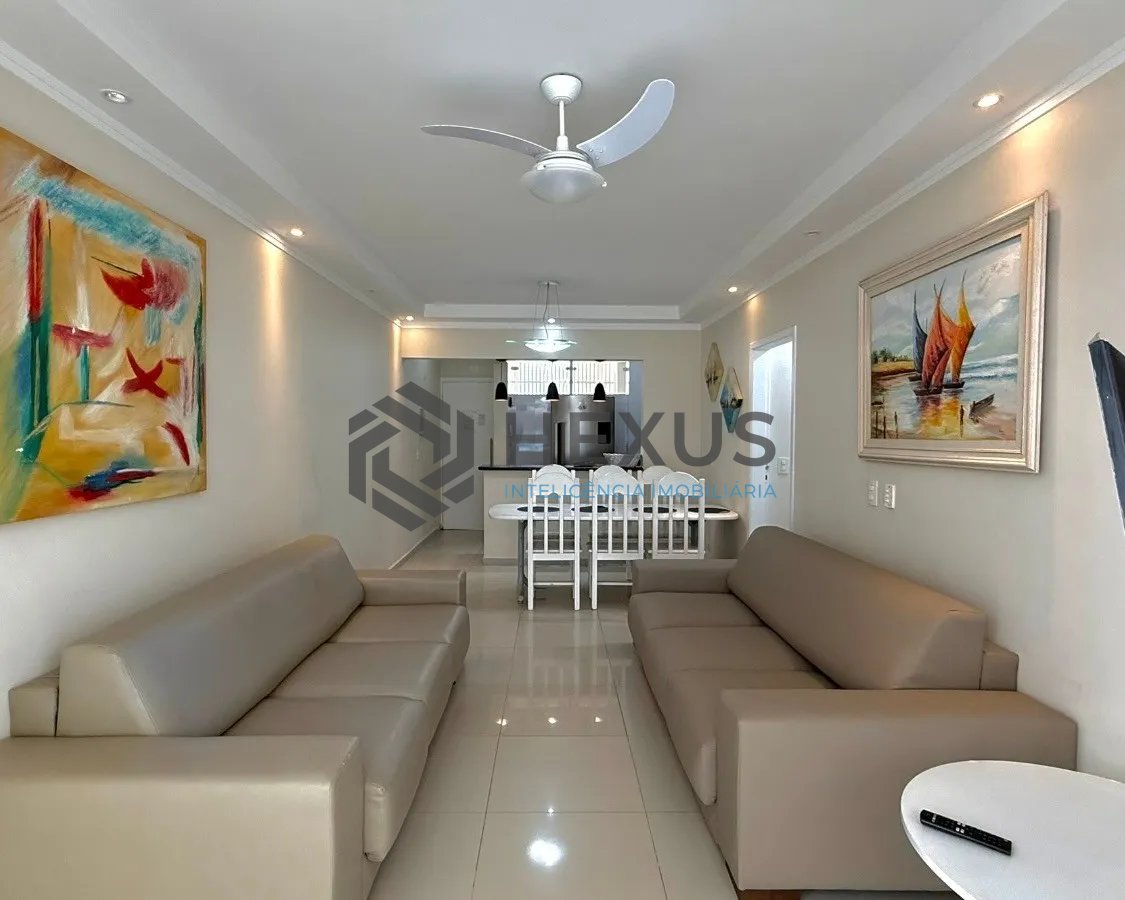 Foto 4 de Apartamento reformado com varanda vista mar na beira mar da praia nas Pitangueiras, Guarujá