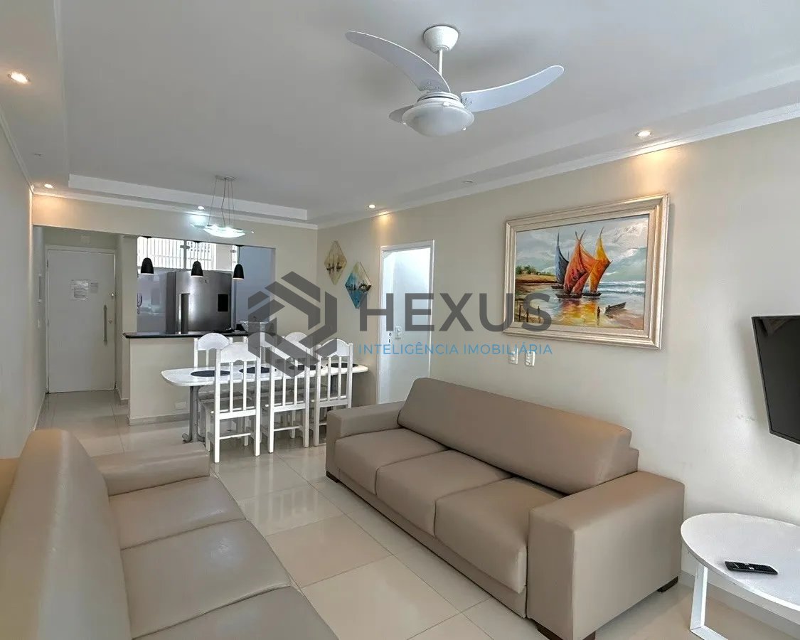 Foto 6 de Apartamento reformado com varanda vista mar na beira mar da praia nas Pitangueiras, Guarujá