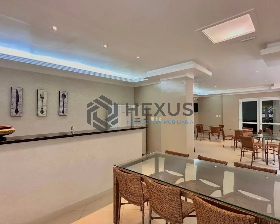 Foto 20 de Apartamento reformado com varanda gourmet vista mar e lazer na beira mar da praia nas Pitangueiras, Guarujá