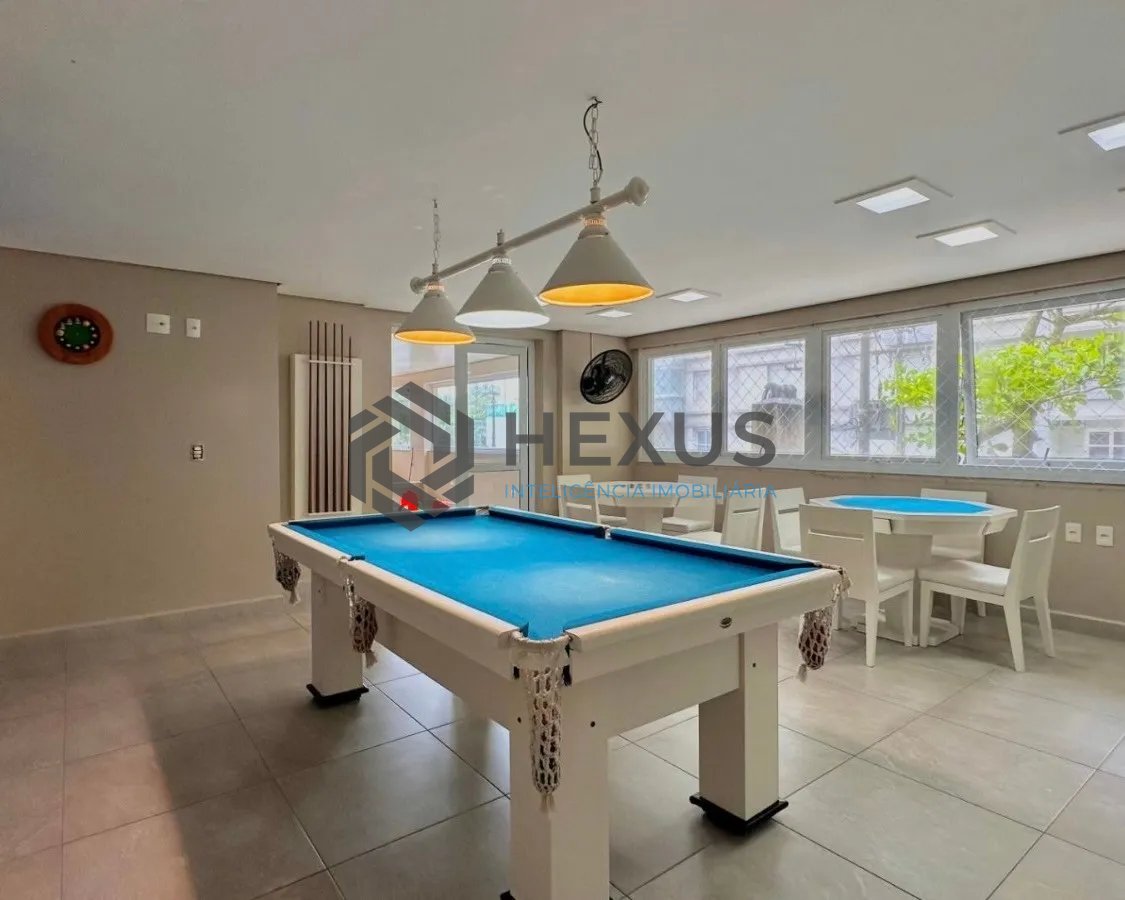 Foto 23 de Apartamento reformado com varanda gourmet vista mar e lazer na beira mar da praia nas Pitangueiras, Guarujá