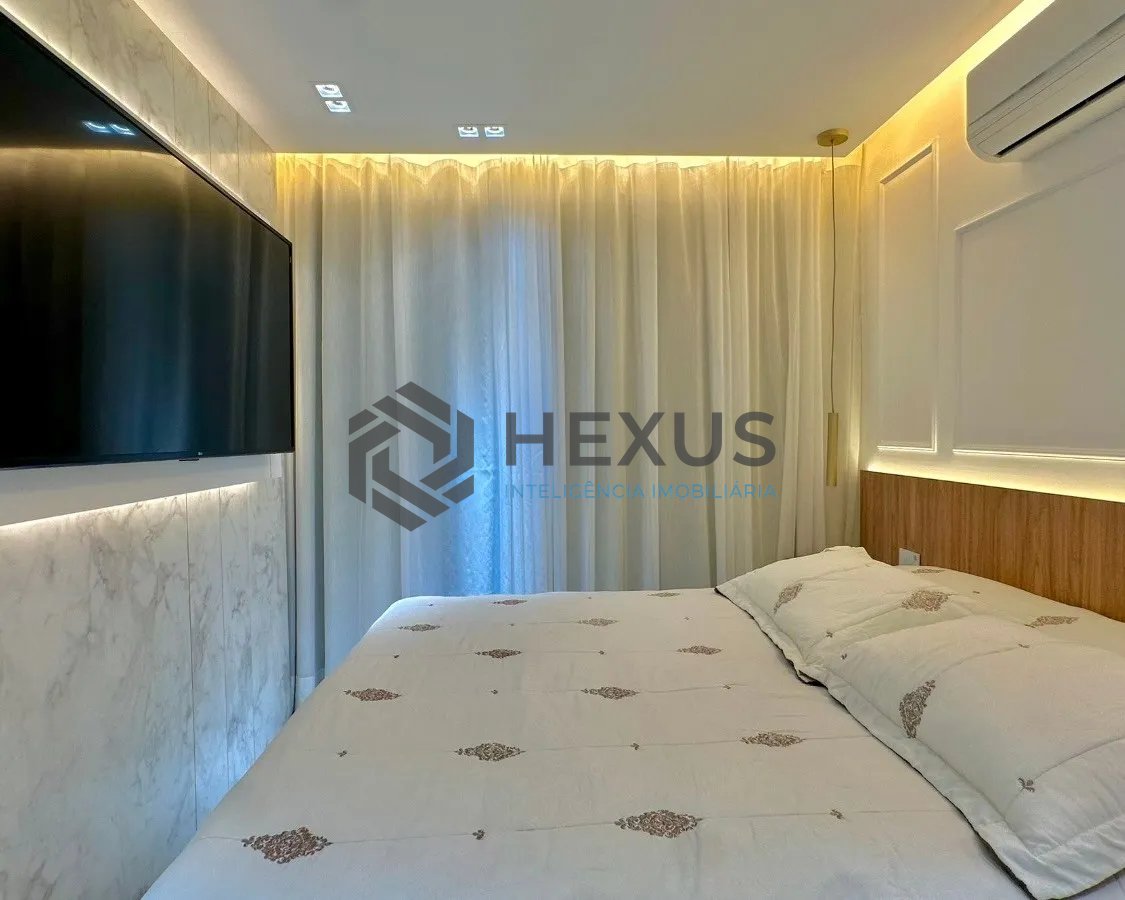 Foto 21 de Apartamento reformado com varanda gourmet e lazer a 250m da praia nas Pitangueiras, Guarujá