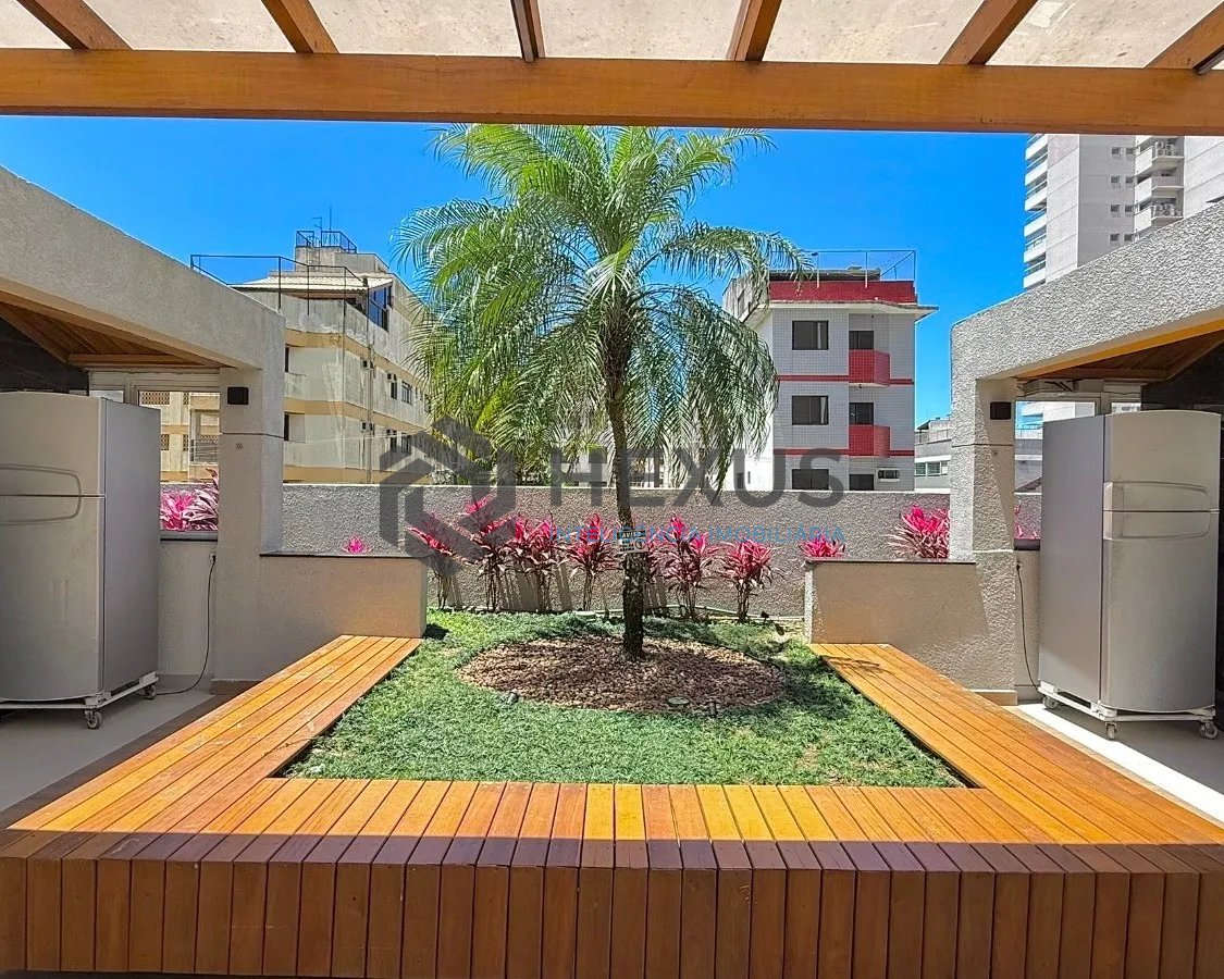 Foto 21 de Apartamento reformado com varanda vista mar e lazer a 450m da praia no Jardim Astúrias, Guarujá