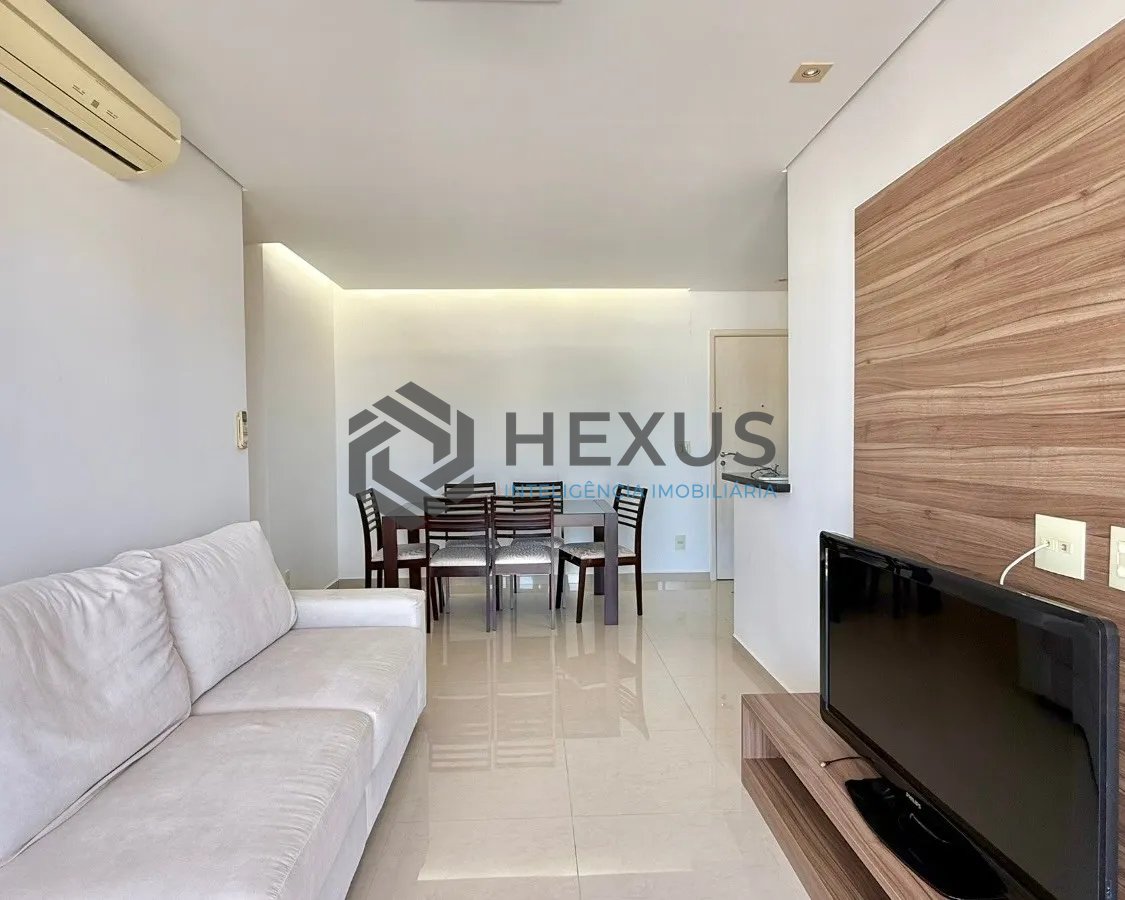 Foto 4 de Apartamento reformado com varanda vista mar e lazer a 450m da praia no Jardim Astúrias, Guarujá