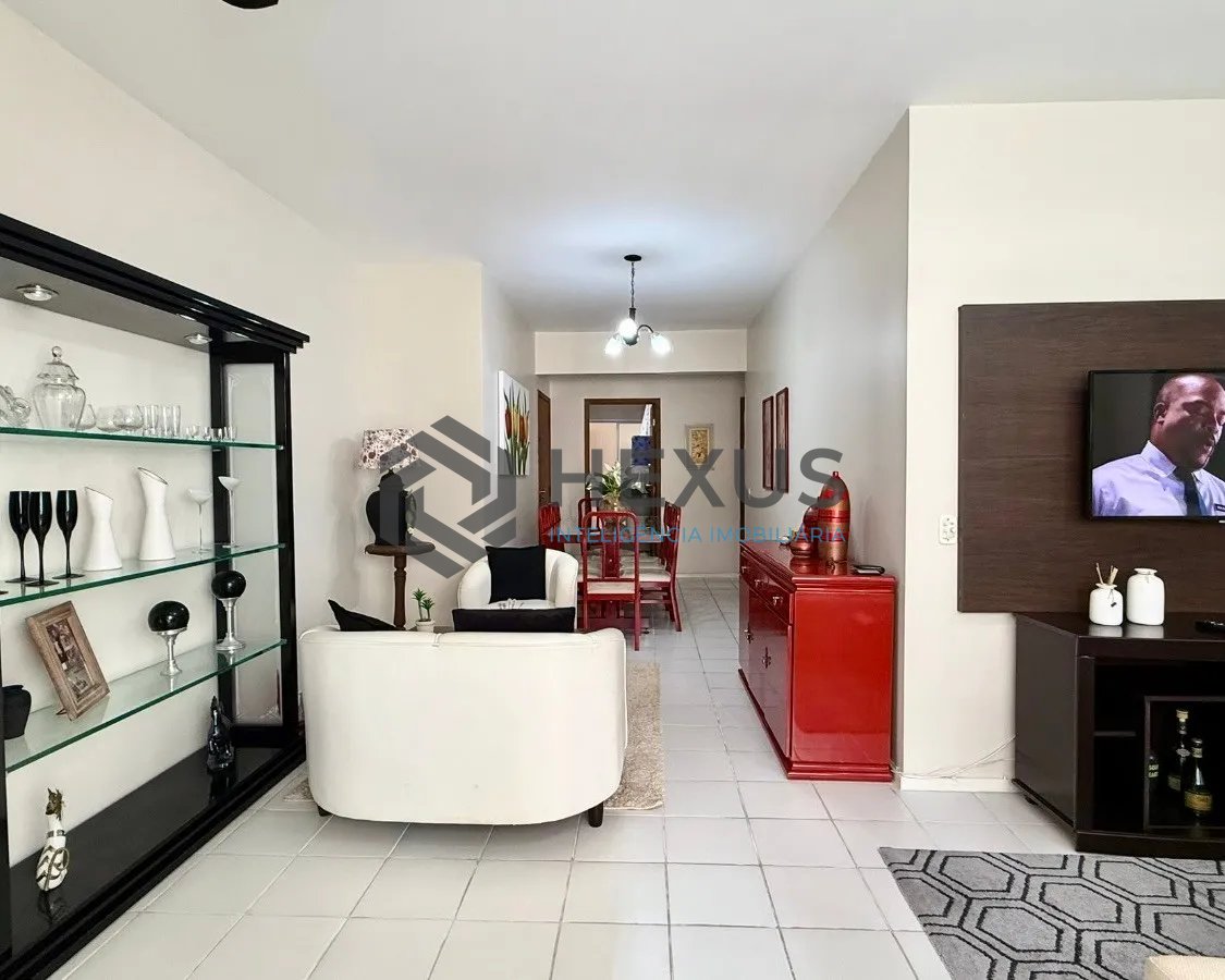Foto 11 de Apartamento com varanda e lazer a 100m da praia nas Pitangueiras, Guarujá