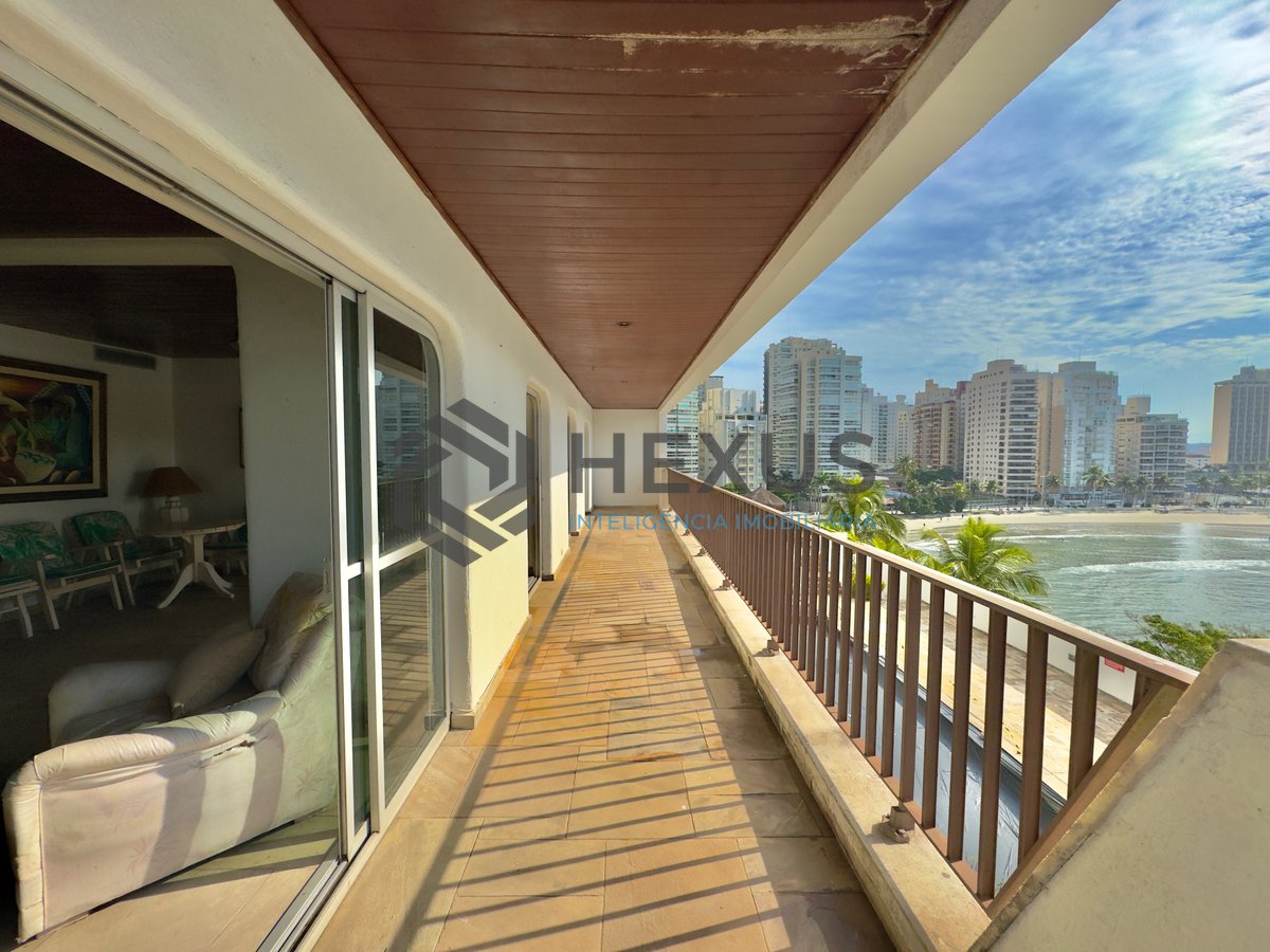 Foto 2 de Apartamento frente mar com varanda vista mar e lazer no Jardim Astúrias, Guarujá