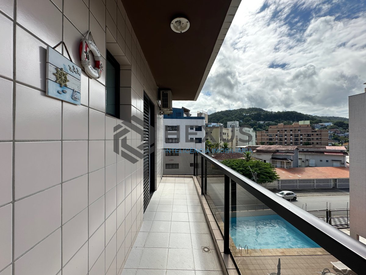 Foto 8 de Apartamento com varanda e lazer a 500m da praia na Enseada, Guarujá