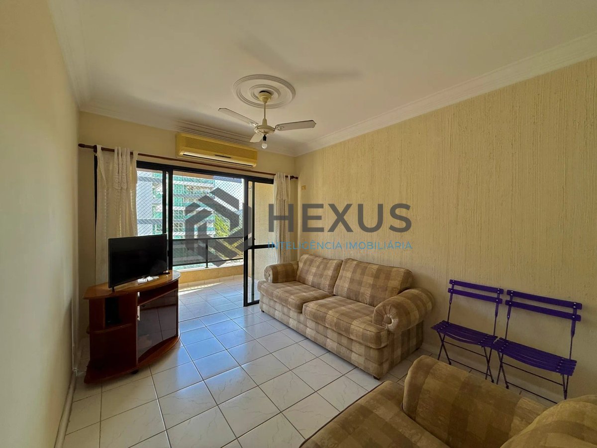 Foto 5 de Apartamento com varanda e lazer a 100m da praia nas Pitangueiras, Guarujá