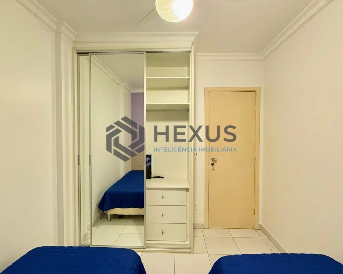 Foto 20 de Apartamento com varanda e lazer a 50m da praia nas Pitangueiras, Guarujá