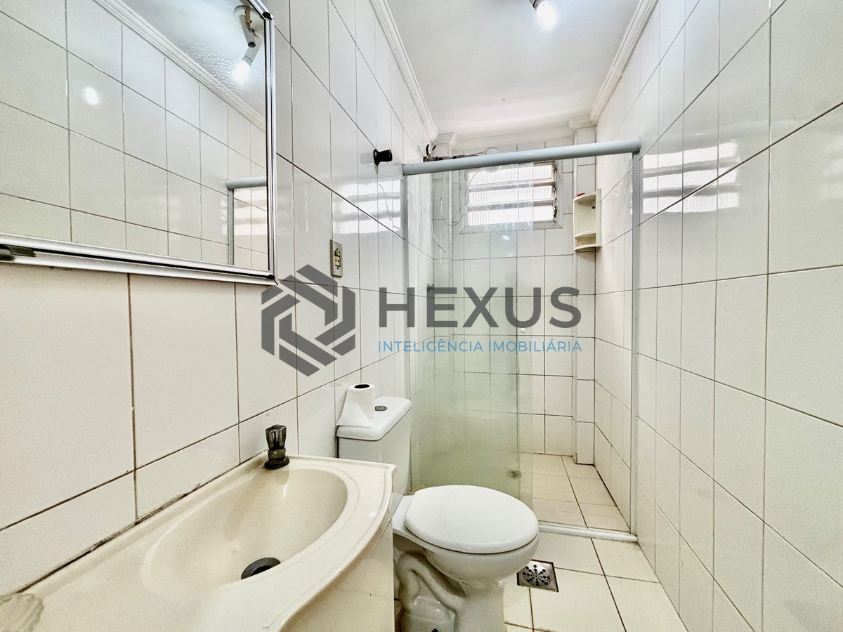 Foto 6 de Apartamento  com varanda à venda, Jardim Las Palmas, Guarujá, SP