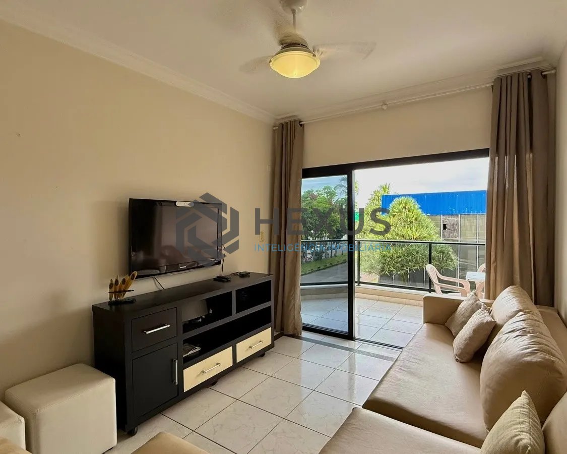 Foto 2 de Apartamento com varanda e lazer a 50m da praia na Enseada, Guarujá