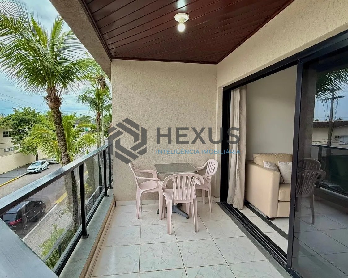 Foto 5 de Apartamento com varanda e lazer a 50m da praia na Enseada, Guarujá
