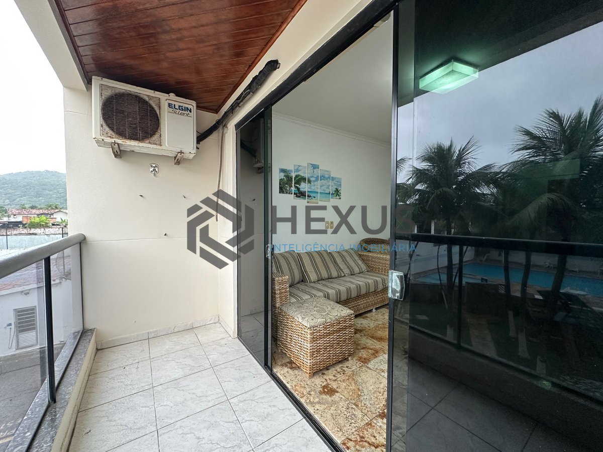 Foto 5 de Apartamento com varanda e lazer a 500m da praia na Enseada, Guarujá