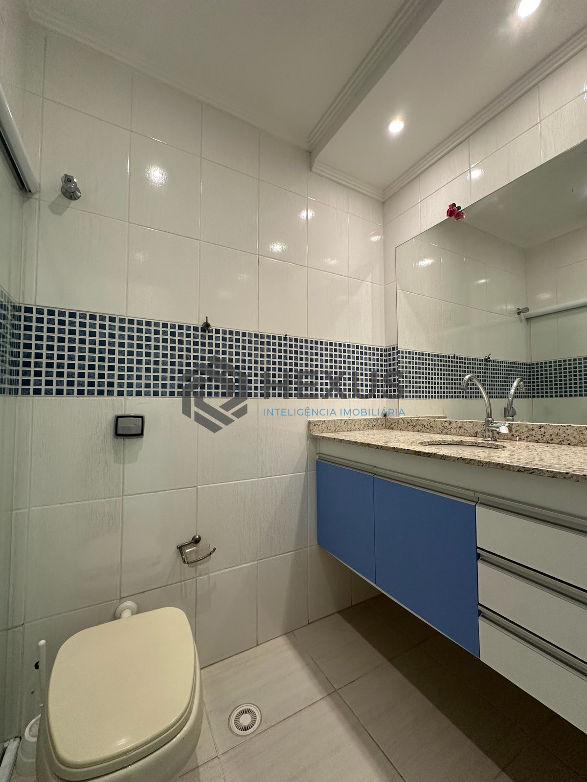Foto 21 de Apartamento 300 metros da Praia da Enseada, Guarujá, SP