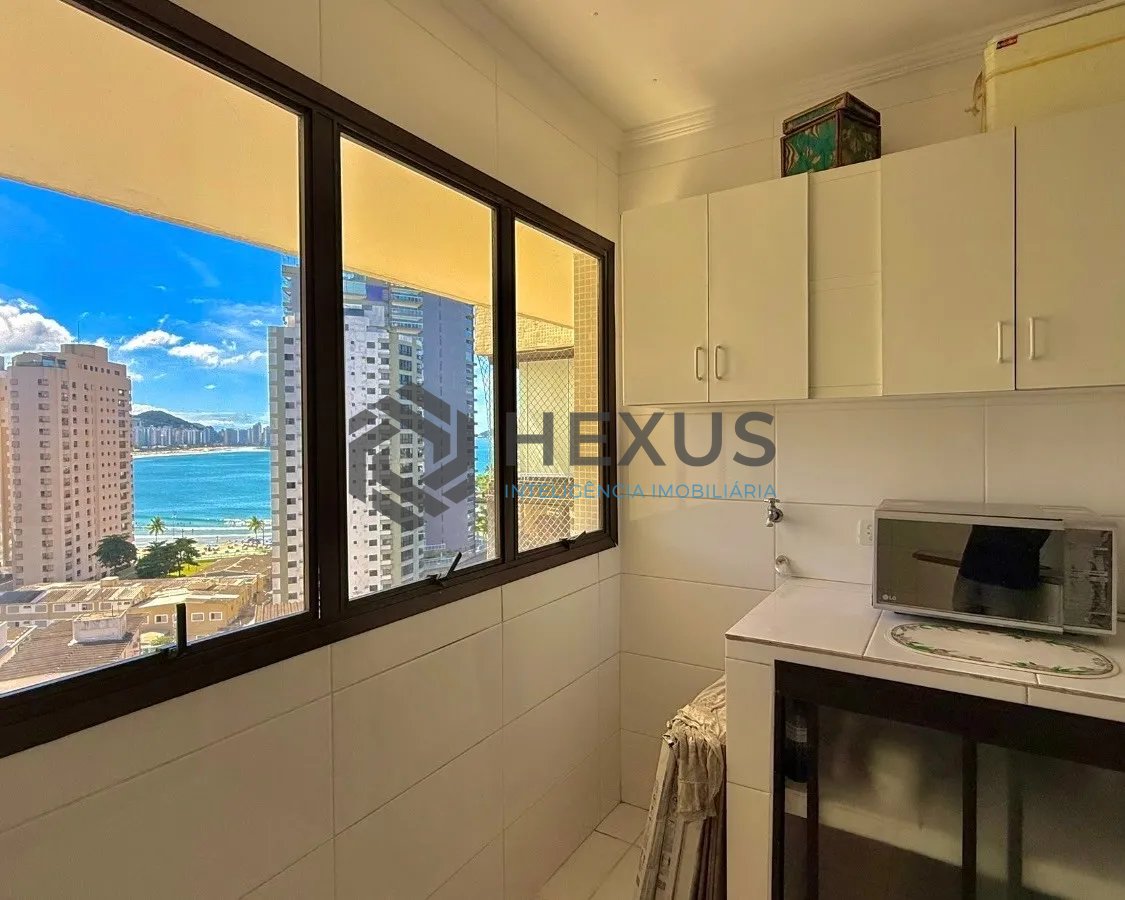 Foto 19 de Apartamento com varanda vista mar e lazer a 150m da praia no Tombo, Guarujá