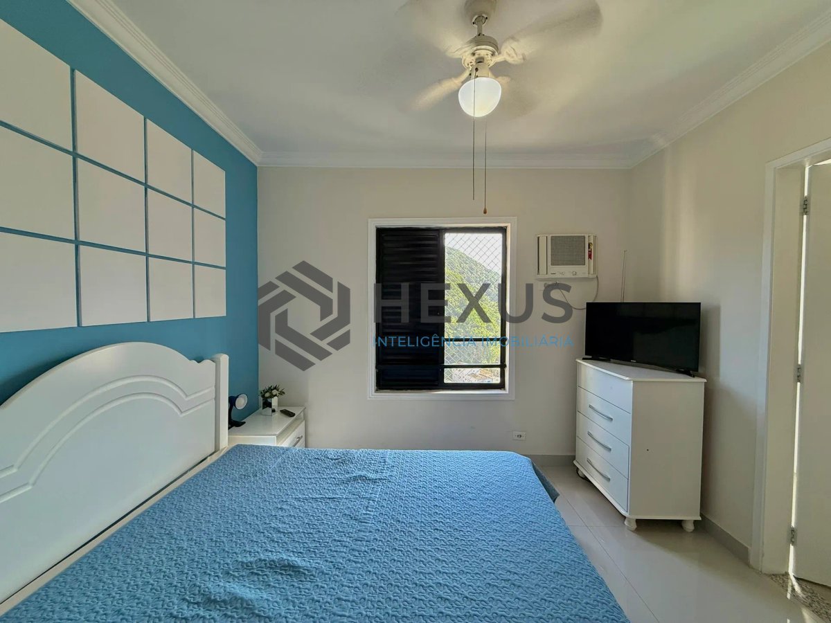 Foto 20 de Apartamento reformado com varanda e lazer a 100m da praia nas Pitangueiras, Guarujá