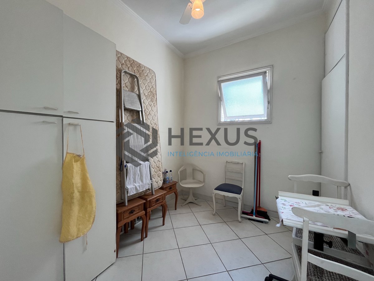 Foto 44 de Apartamento frente mar com varanda nas Pitangueiras, Guarujá