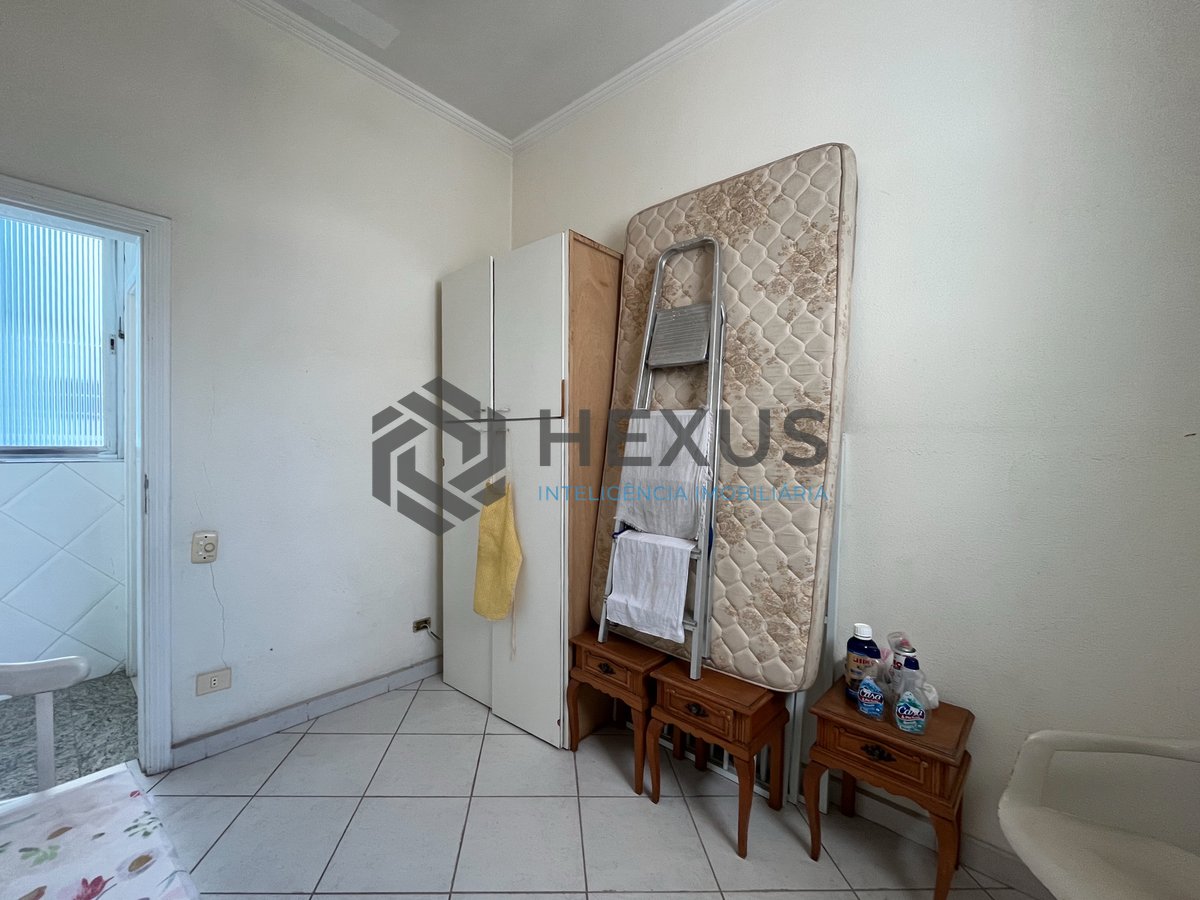 Foto 46 de Apartamento frente mar com varanda nas Pitangueiras, Guarujá
