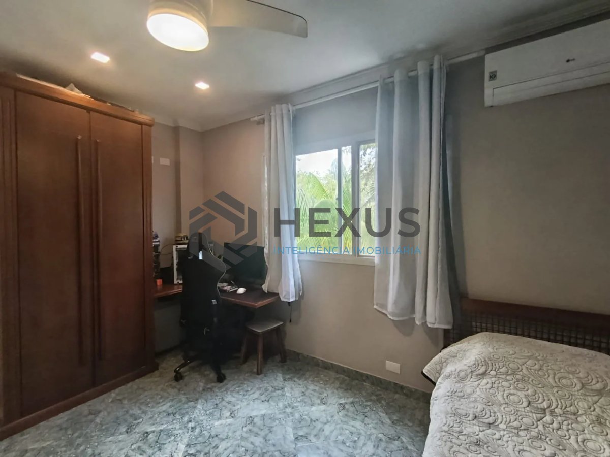 Foto 7 de Apartamento com varanda na Enseada, Guarujá
