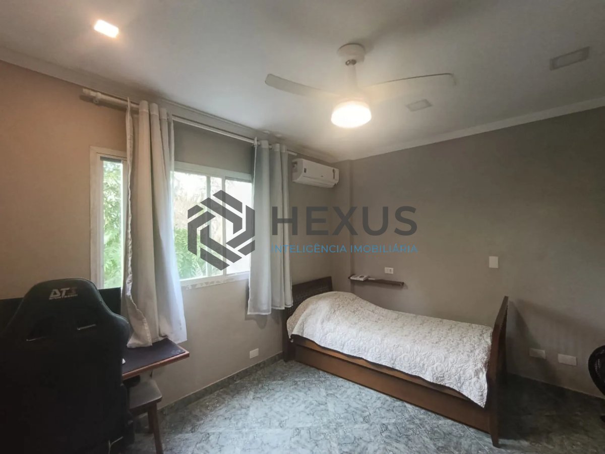 Foto 9 de Apartamento com varanda na Enseada, Guarujá