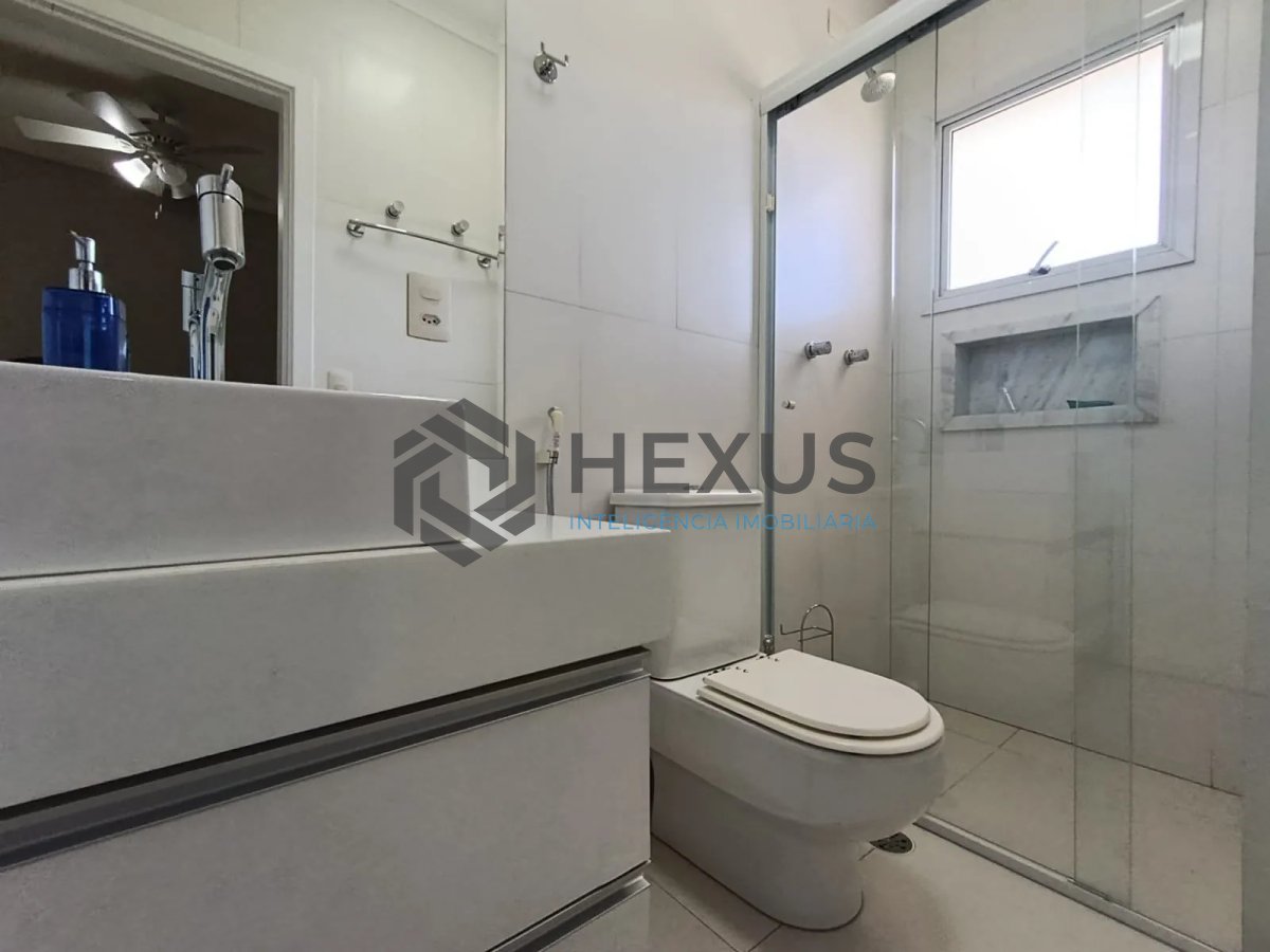 Foto 17 de Apartamento de alto padrão com varanda gourmet vista mar e lazer a 250m da praia na Enseada, Guarujá