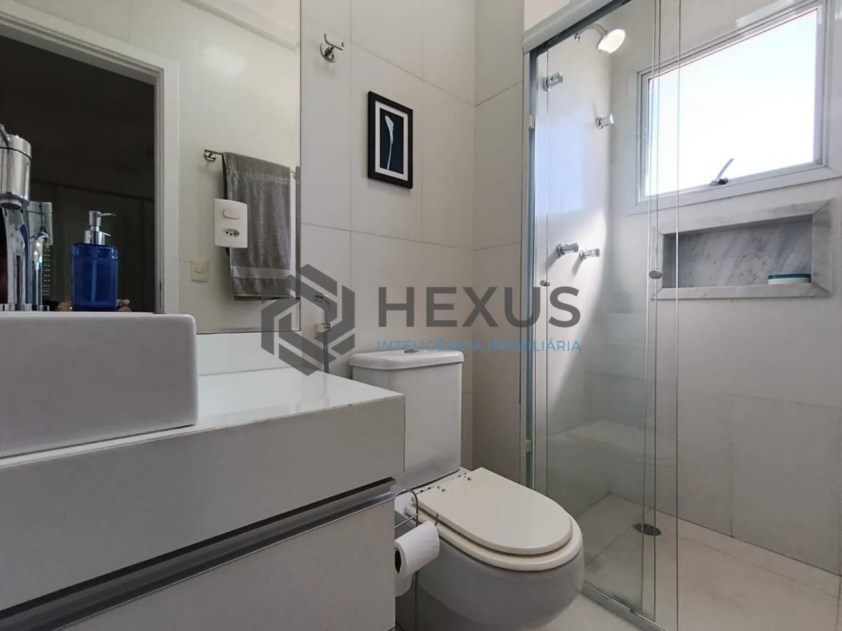 Foto 22 de Apartamento de alto padrão com varanda gourmet vista mar e lazer a 250m da praia na Enseada, Guarujá