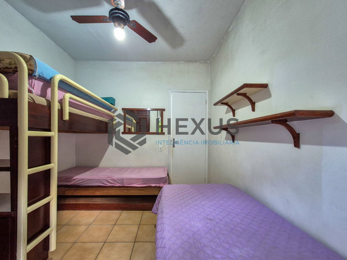 Foto 14 de Apartamento com varanda e lazer nas Pitangueiras, Guarujá