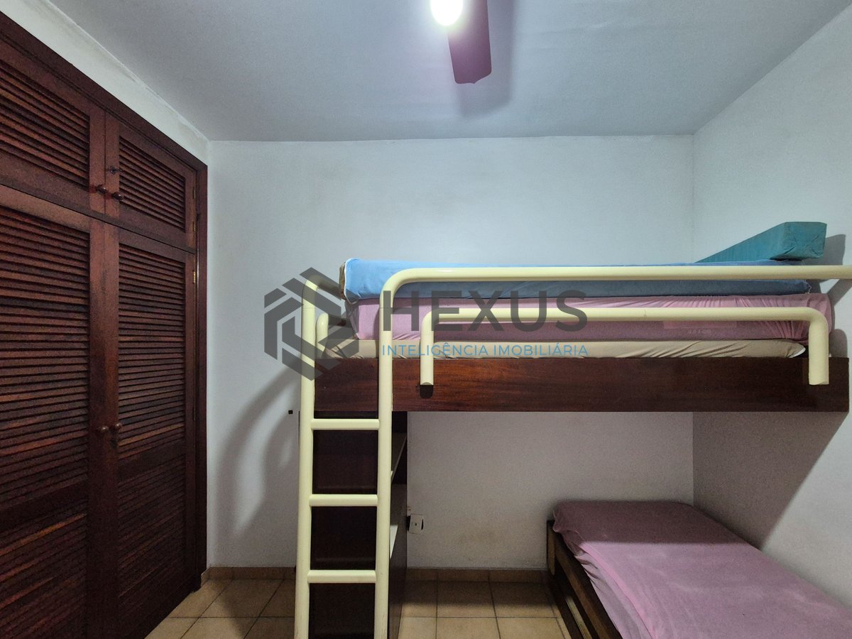 Foto 16 de Apartamento com varanda e lazer nas Pitangueiras, Guarujá