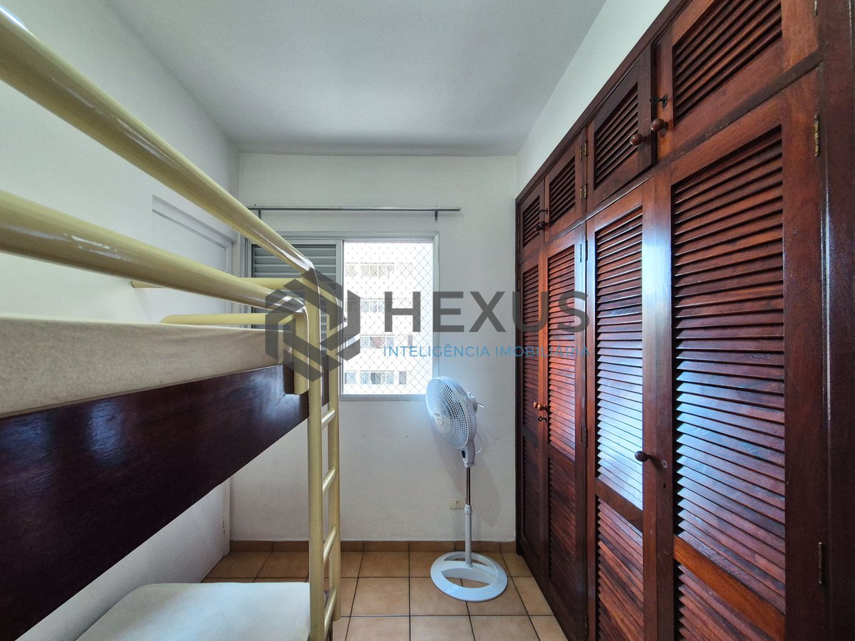Foto 27 de Apartamento com varanda e lazer nas Pitangueiras, Guarujá