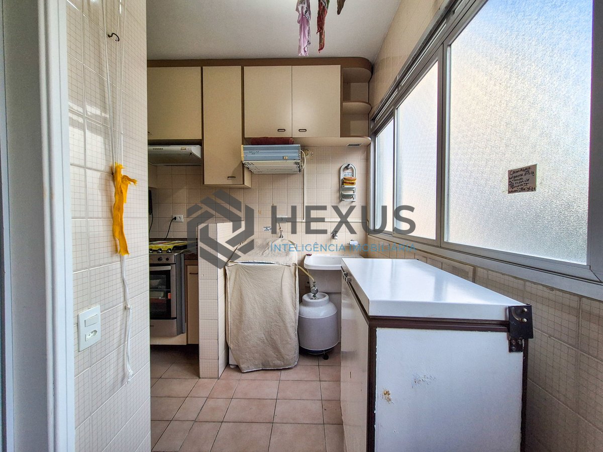 Foto 31 de Apartamento com varanda e lazer nas Pitangueiras, Guarujá