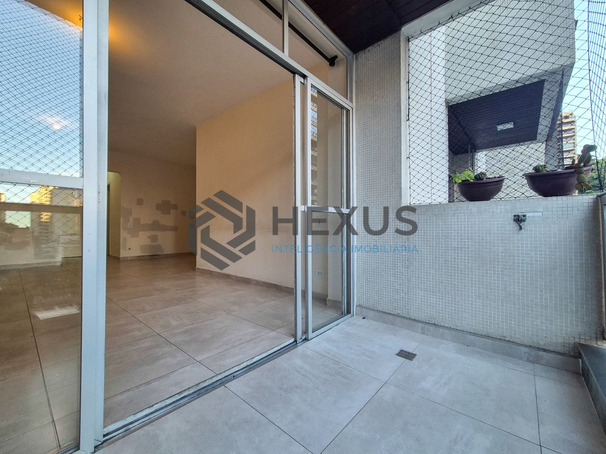 Foto 14 de Apartamento com varanda e lazer nas Pitangueiras, Guarujá