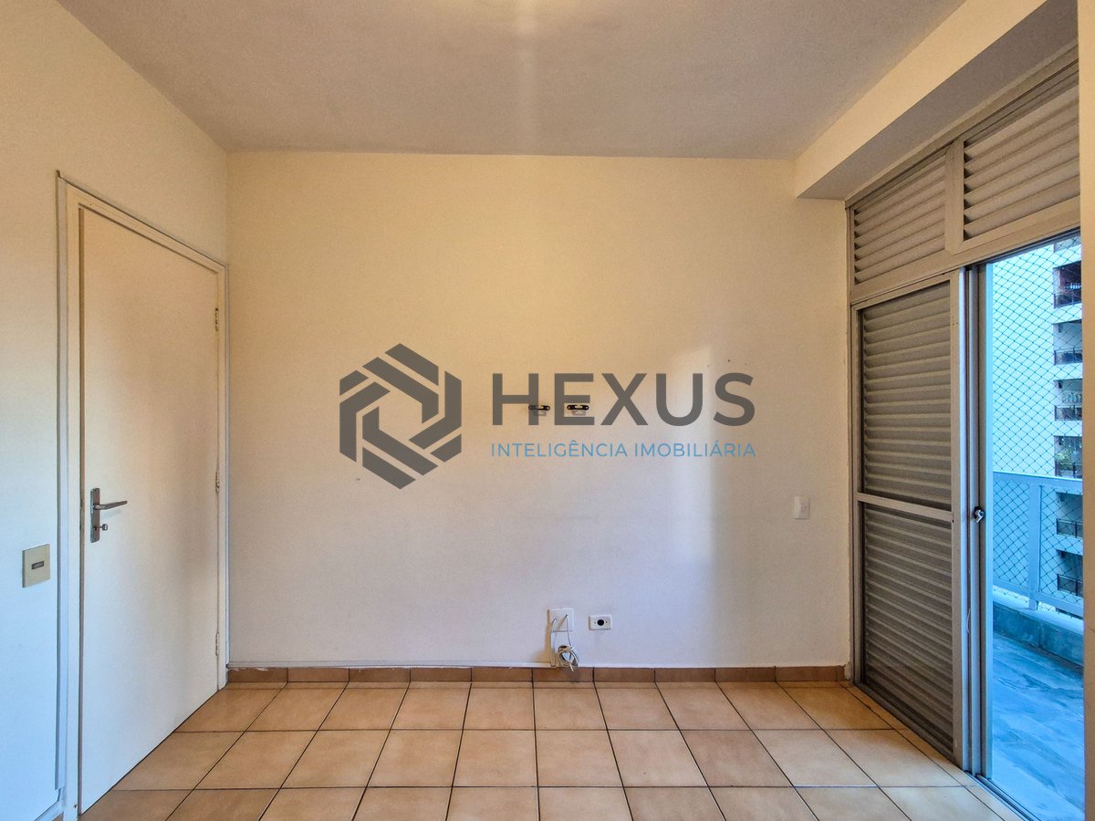 Foto 18 de Apartamento com varanda e lazer nas Pitangueiras, Guarujá