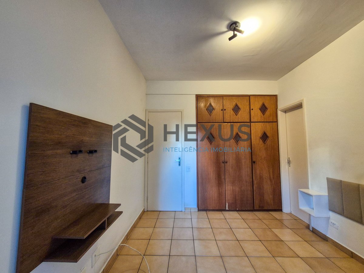 Foto 40 de Apartamento com varanda e lazer nas Pitangueiras, Guarujá