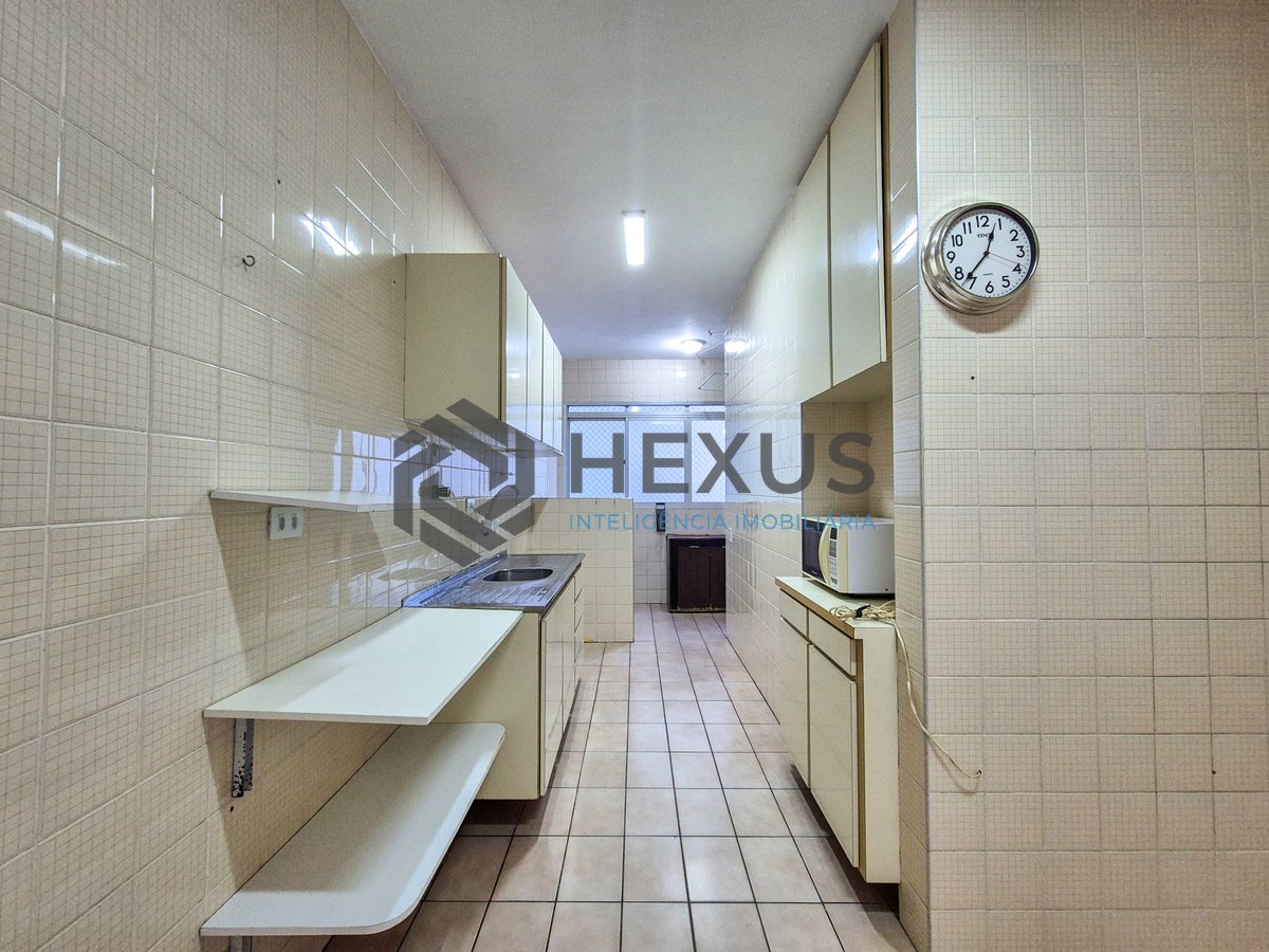 Foto 58 de Apartamento com varanda e lazer nas Pitangueiras, Guarujá